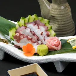 اخطبوط ساشيمي